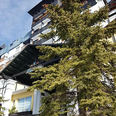 Kenia Nevada Готель