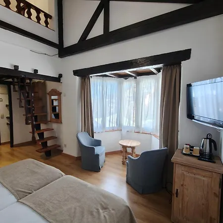 Kenia Nevada Hotel 4*