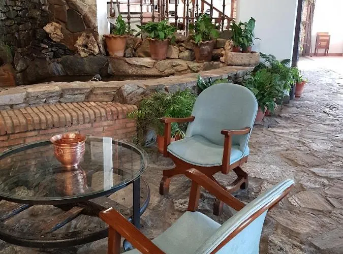 Kenia Nevada سْييرا نيفادا