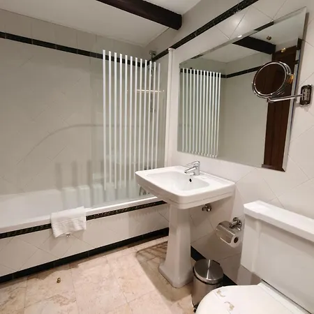 Hotel Kenia Nevada 4*